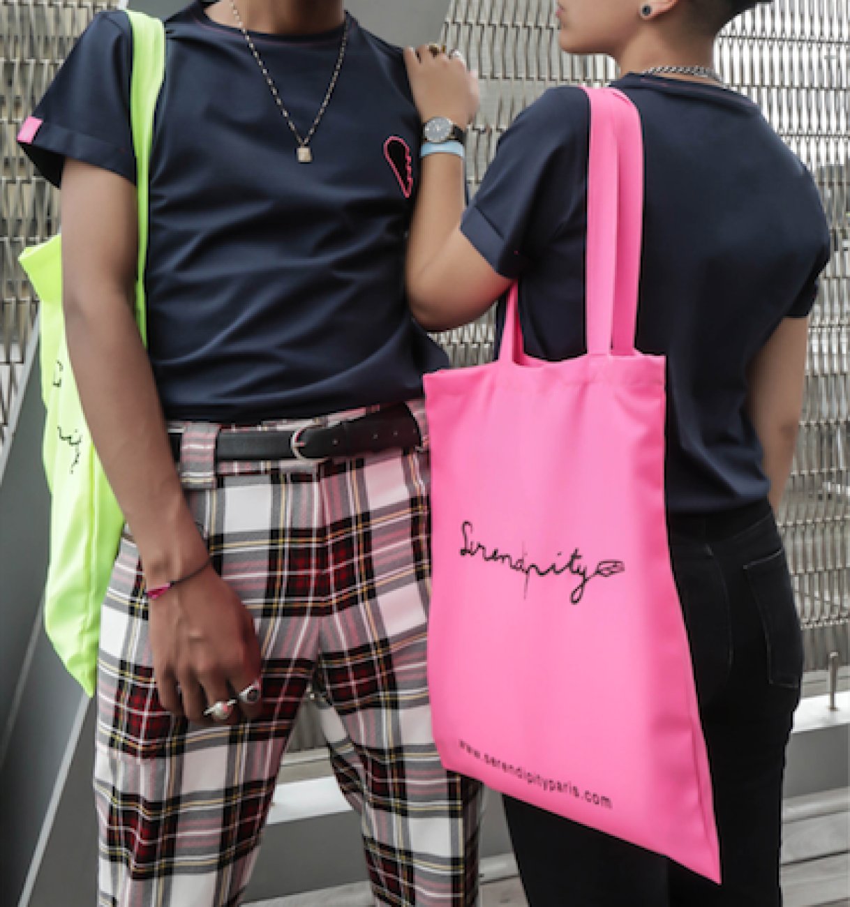 Visitez Serendipity: Collection de vêtements pour tou⋅te⋅s